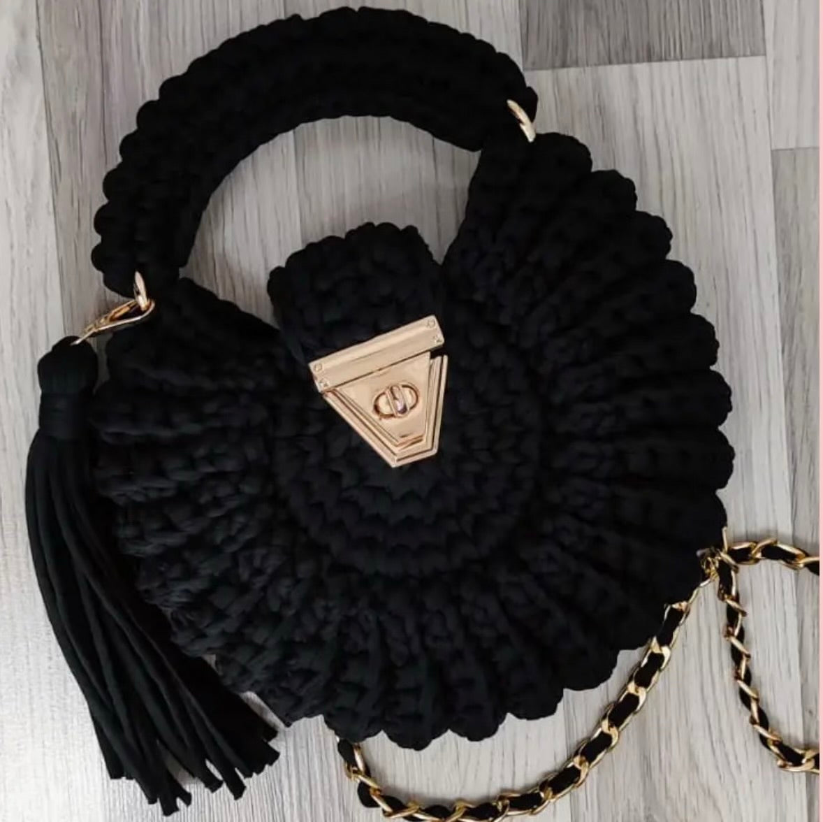 The Pretty Knit Bag