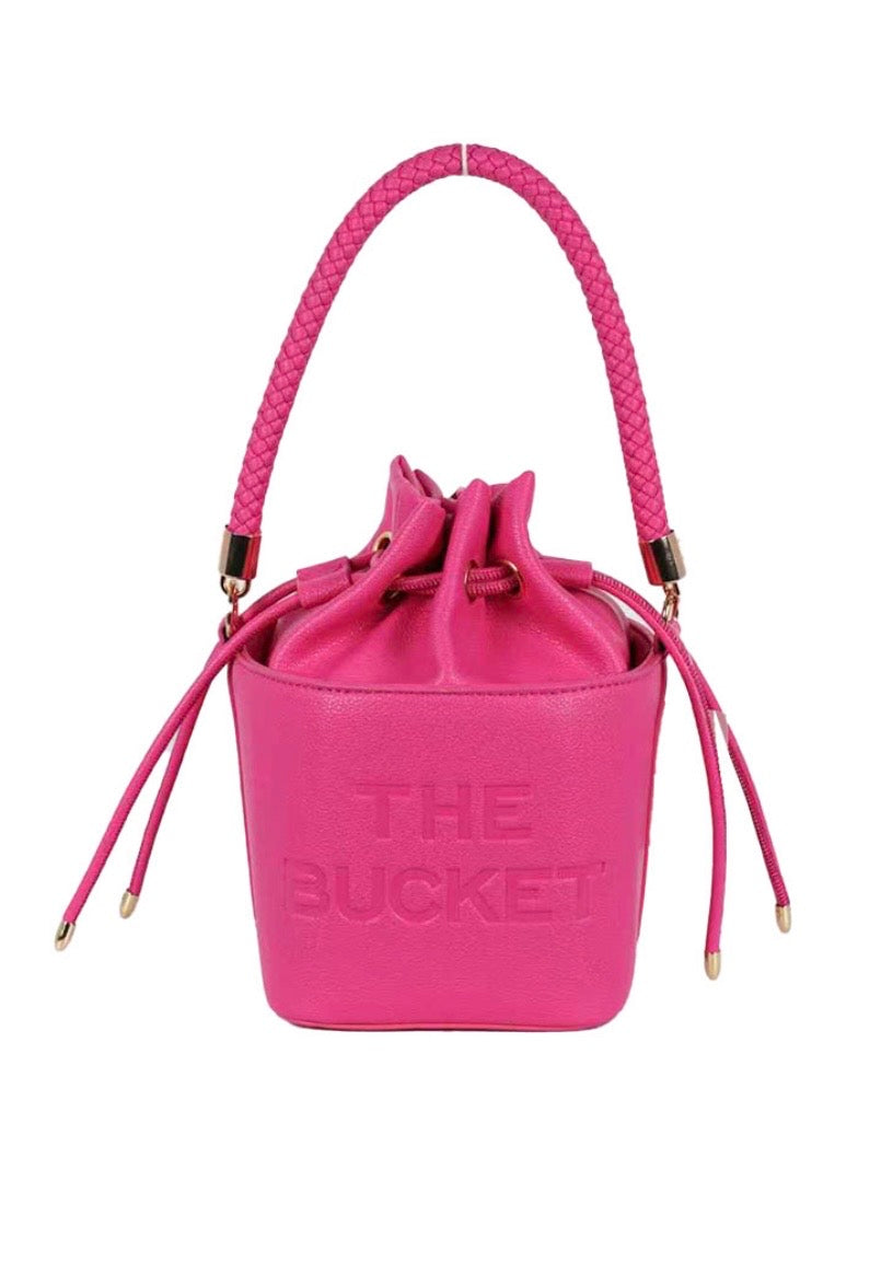 The Dolluxe Bucket